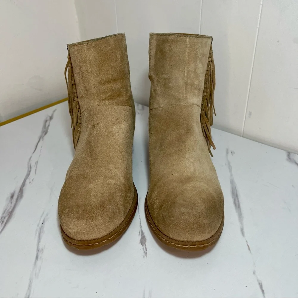 boc Tan Suede Ankle Booties with Fringe Size 10